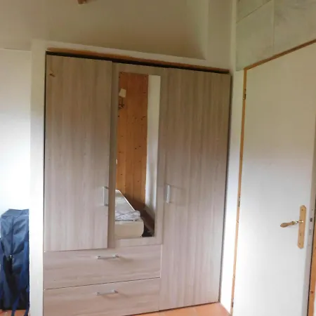 La Petite Maison Dans La Prairie *