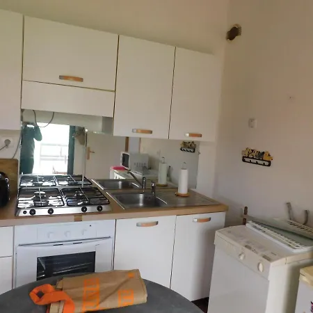 La Petite Maison Dans La Prairie