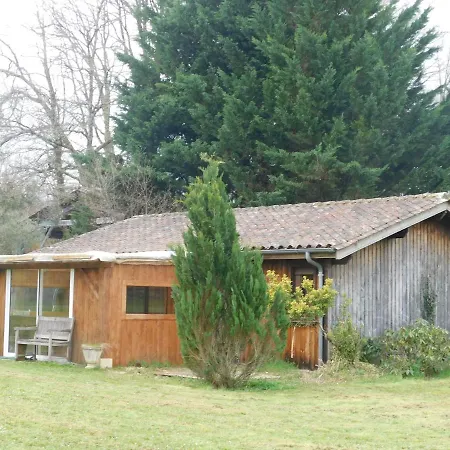 La Petite Maison Dans La Prairie Holiday home Saint-Alvere